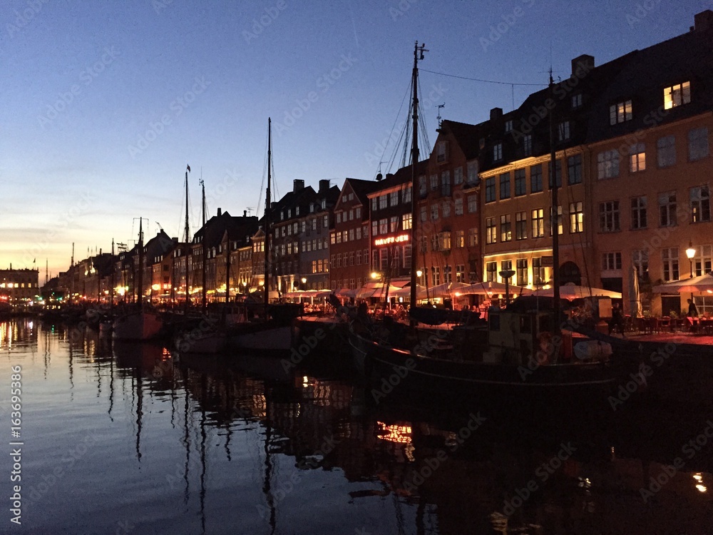 Copenhague by night