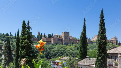 Alhambra from Casa del Chapiz photo