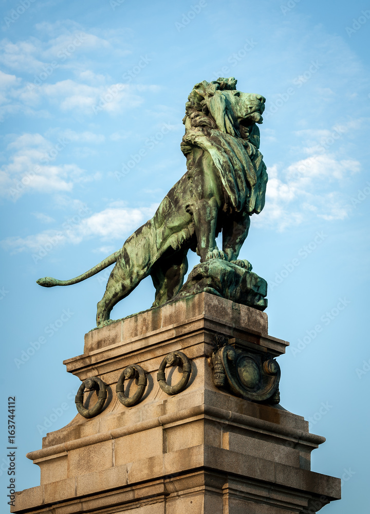 Obraz premium Bronze Lion (Schemerlbrücke)