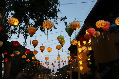 Lanternes Hoi An Vietnam photo