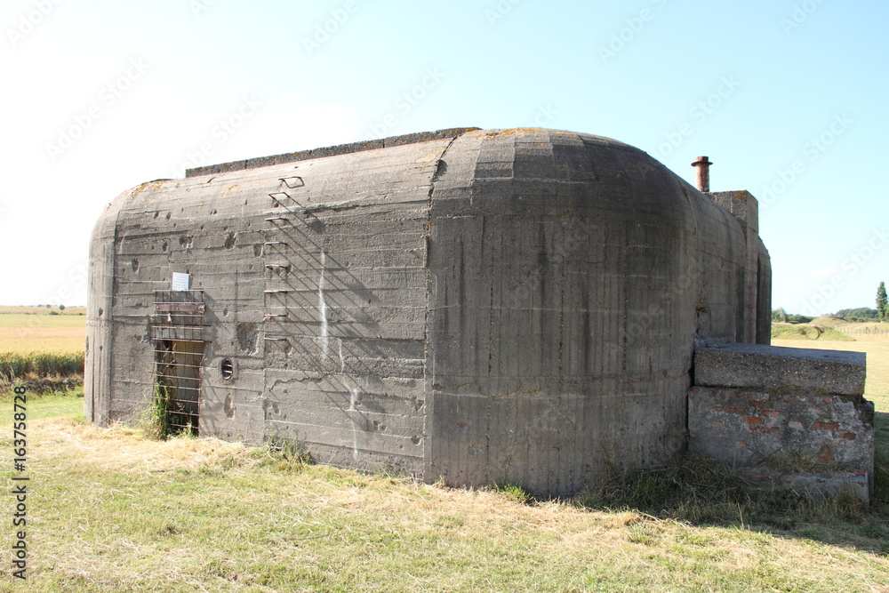 Obraz premium alter Bunker in Holland
