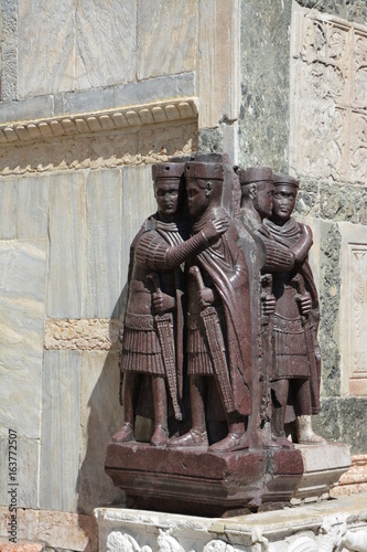 detail statue venise  photo