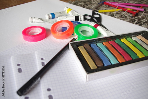 fourniture scolaire photo