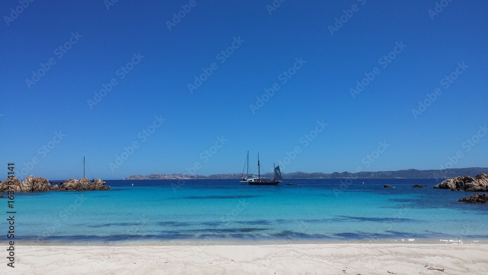 Palau, la maddalena, sardaigne, italie, mer, méditerrannée, vague, montagne, bateau, crique, paysage, ciel, voilier,