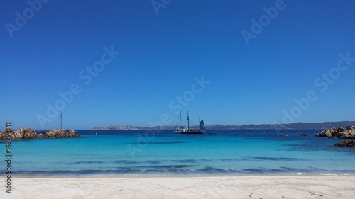 Palau, la maddalena, sardaigne, italie, mer, méditerrannée, vague, montagne, bateau, crique, paysage, ciel, voilier,
