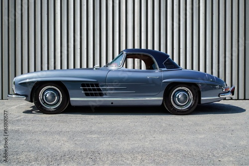 vintage sport car