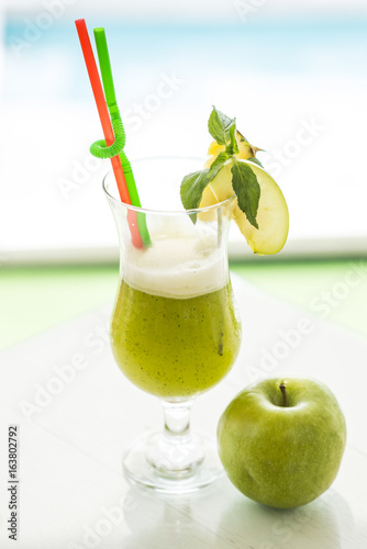 Fresh apple juice