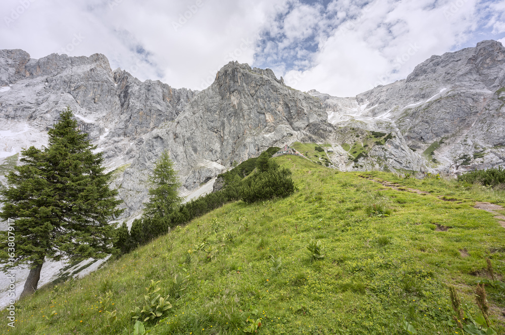 Teilansicht des südlichen Dachsteinmassivs, Steiermark, Österreich