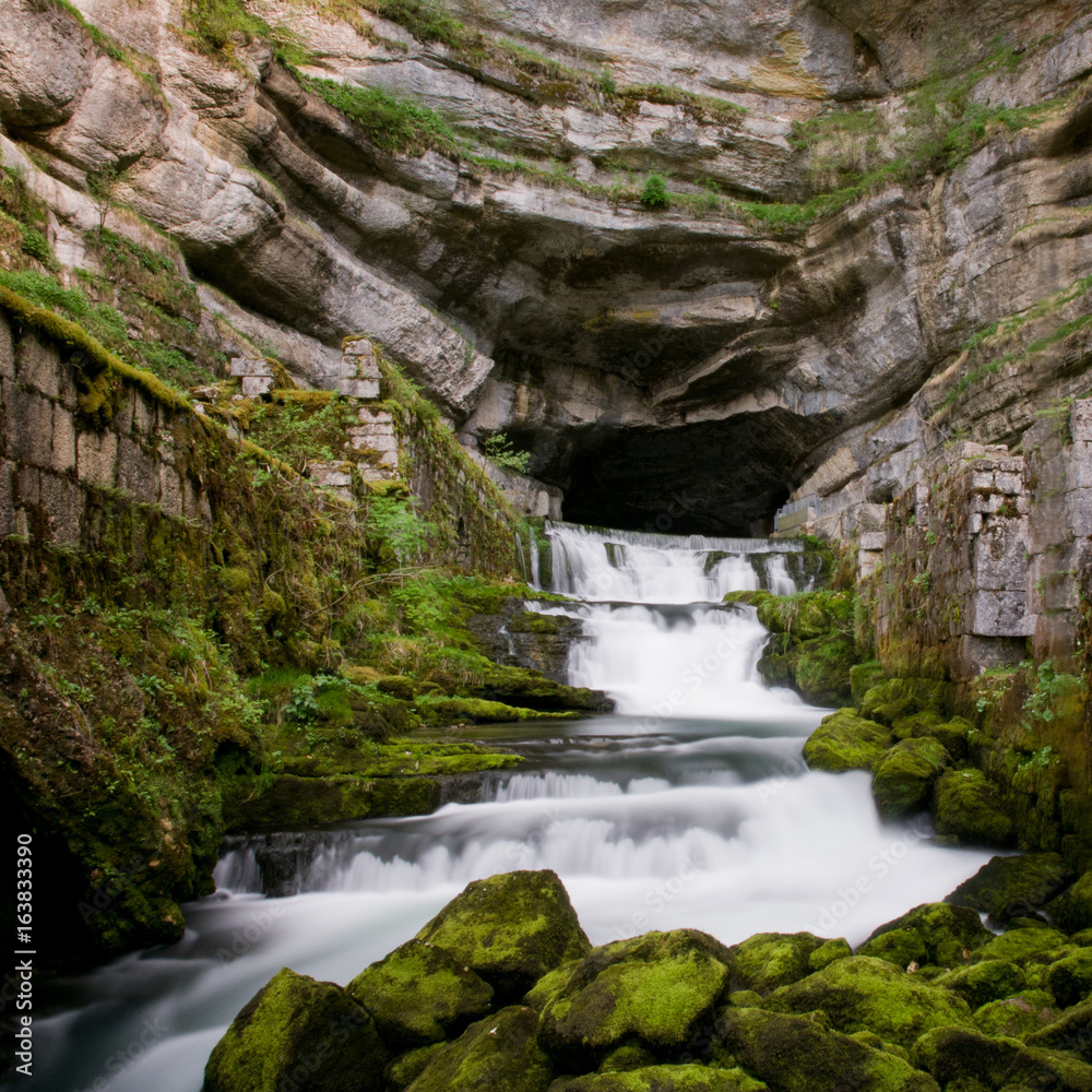 Source de la Loue Source de la Loue