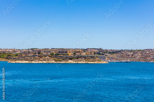 Fototapeta Naklejka Na Ścianę i Meble -  An Vallettas Ufer