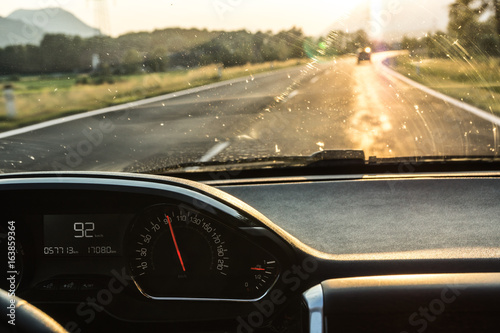 Schlechte Sicht beim Autofahren