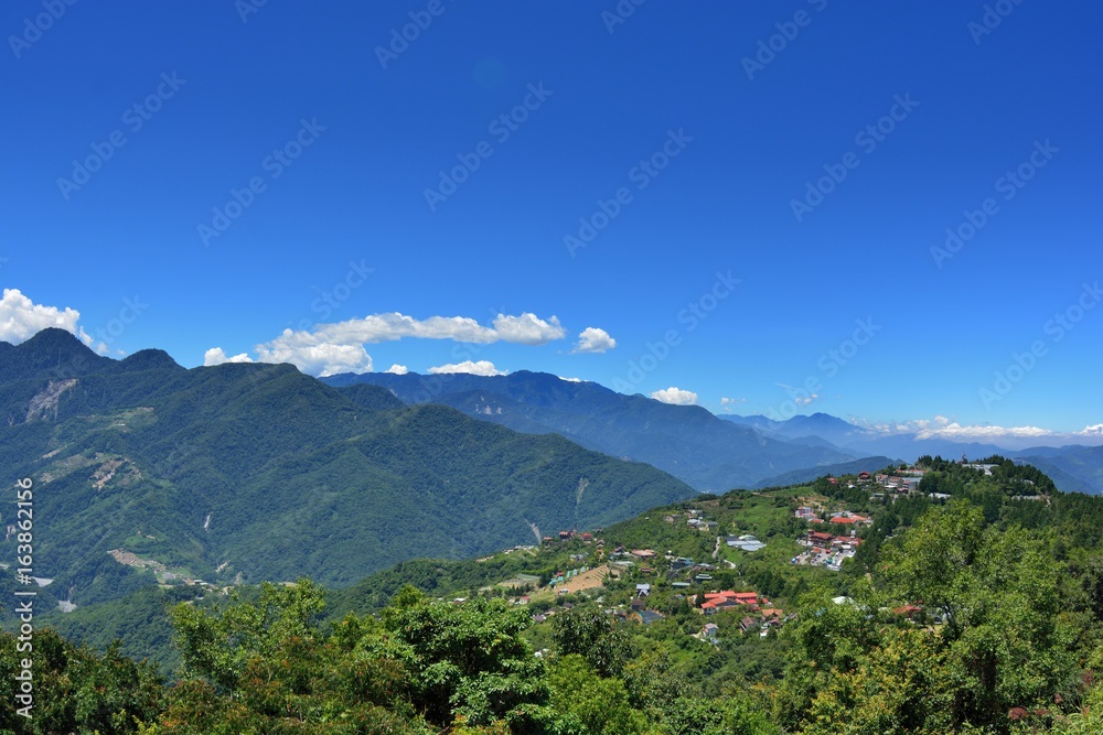 Fototapeta premium Cingjing Farm,Taiwan. Cingjing Farm is known as the highest tableland farm in Taiwan and it's also named a 