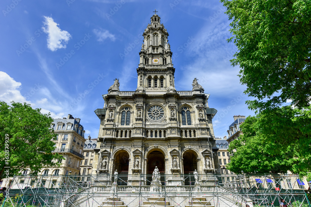 Naklejka premium Sainte-Trinite Church - Paris, France