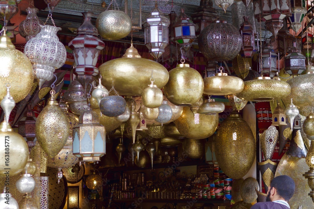 Lanternes, Souk, Marrakech, Maroc Lanternes, Souk, Marrakech, Maroc