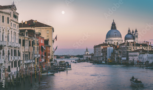 Grand Canal at sunset with super moon © Alexandre Rotenberg