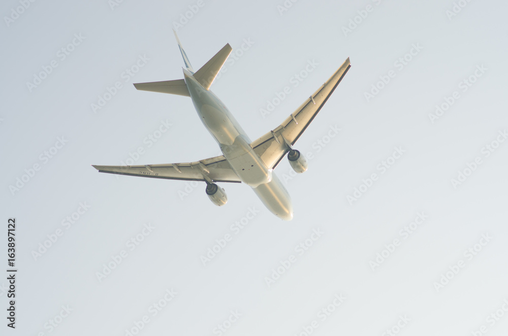 airplane in the sky airplane in the sky