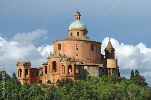 Santuario della Madonna di San Luca photo