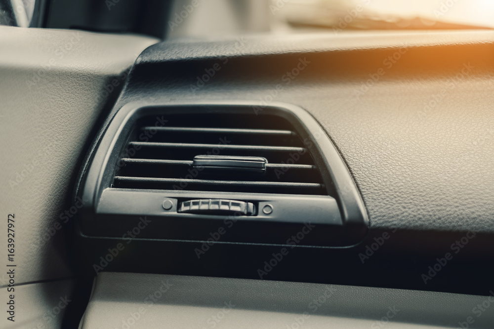 Air conditioning system in car Air conditioning system in car