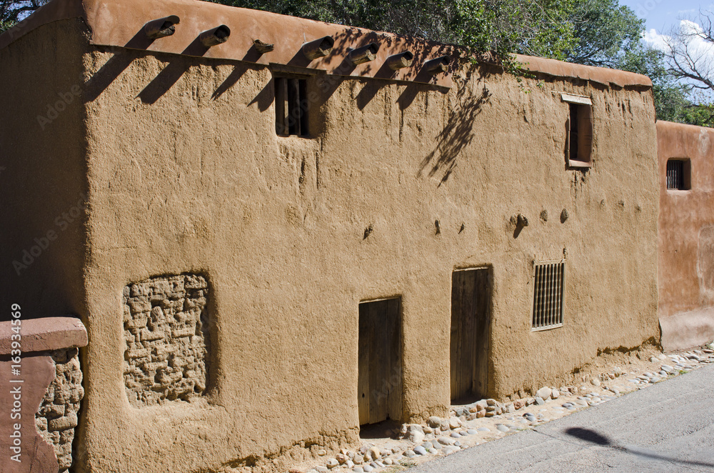 Fototapeta premium De Vargas House in Santa Fe, New Mexico