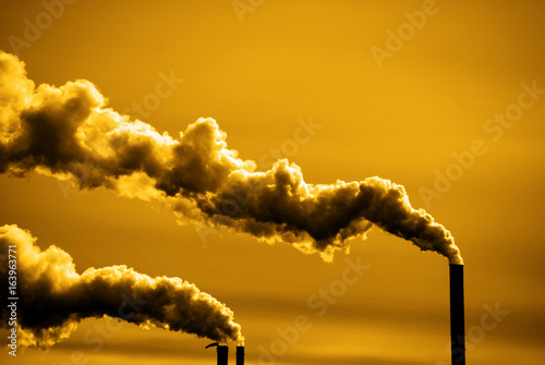 Billede på lærred Pollution and Smoke from Chimneys of Factory or Power Plant