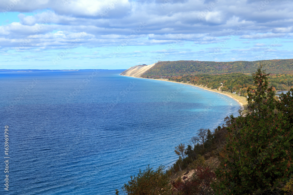 Fototapeta premium Sleeping Bear Dunes and Lake Michigan