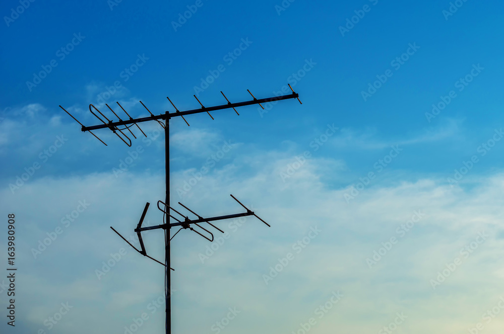 Antenna TV Installed on the roof. Antenna TV Installed on the roof.