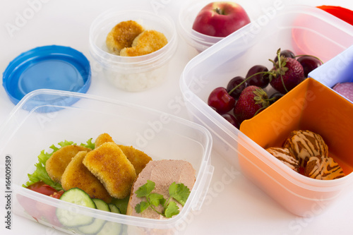 Lunch in the lunch box. Delicious and hearty snack. Replenishment of energy.