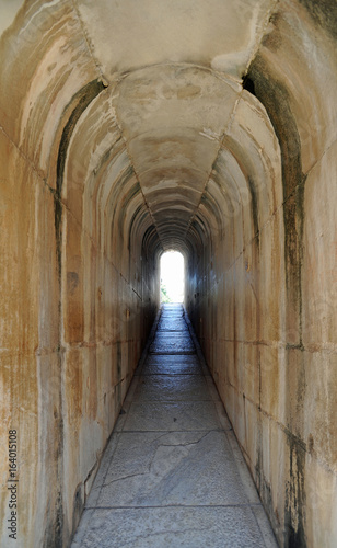 Corridor de l adyton du temple d Apollon    Didymes en Anatolie