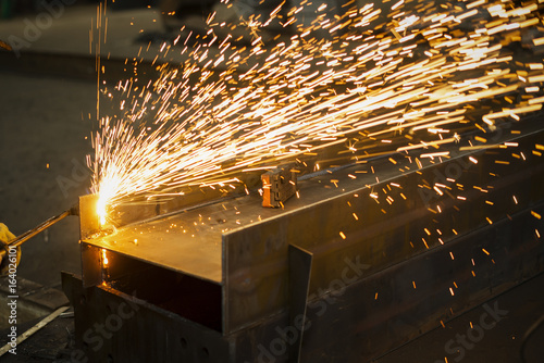 metal sawing close up photo