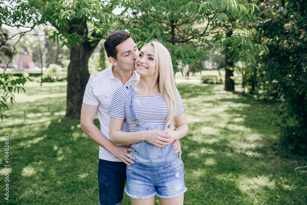 Fototapeta premium couple in nature