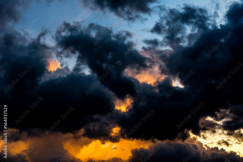 Storm clouds in the sky Storm clouds in the sky