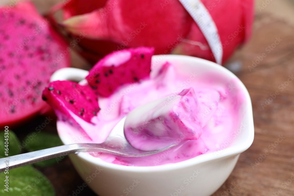 dragon fruit smoothies yogurt dragon fruit smoothies yogurt