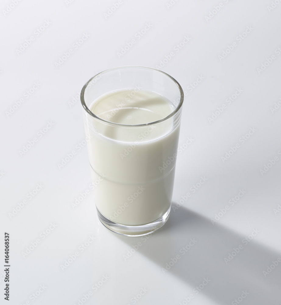 Ein Glas Milch Ein Glas Milch