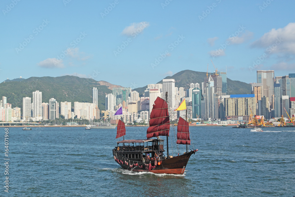 Obraz premium Junk boat in Hong Kong