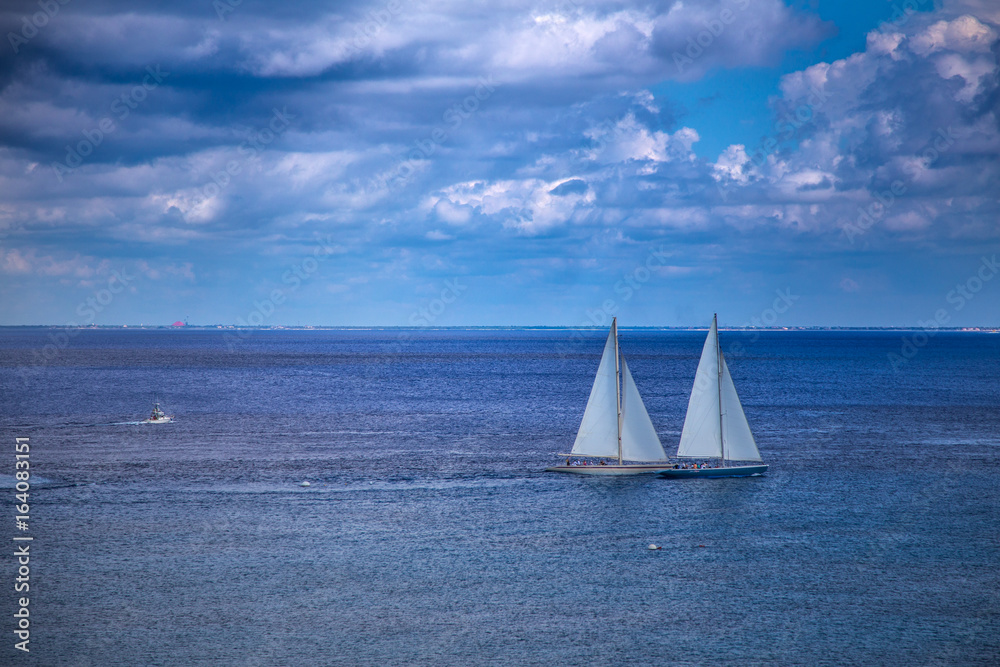 Fototapeta premium COZUMEL SAILING 2