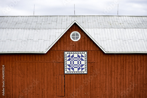 Red Barn Horizontal