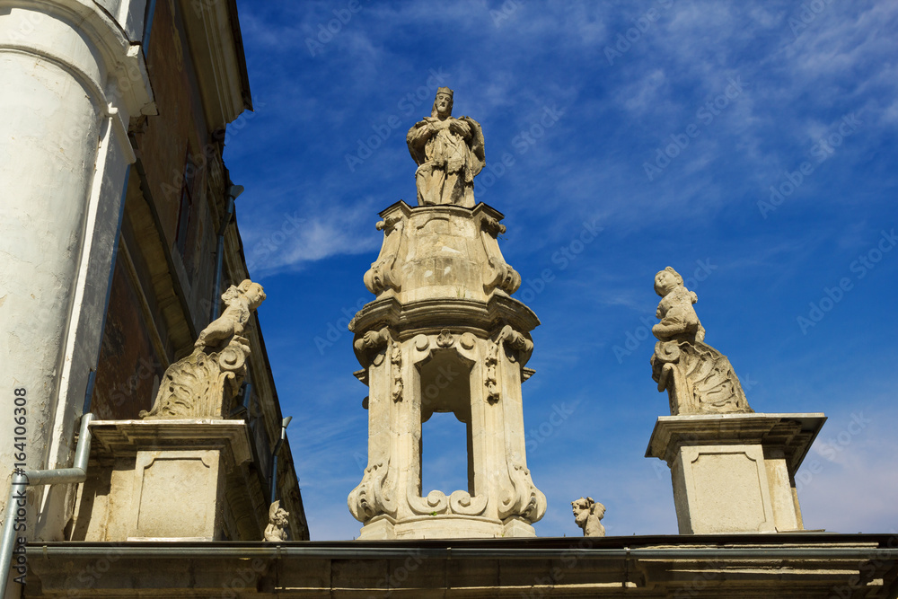 Sculptures of the Cathedral of Saint Peter and Pau