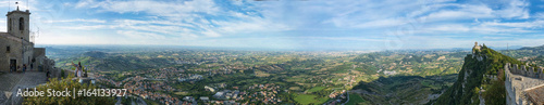 Panoramica dalla Rocca di San Marino