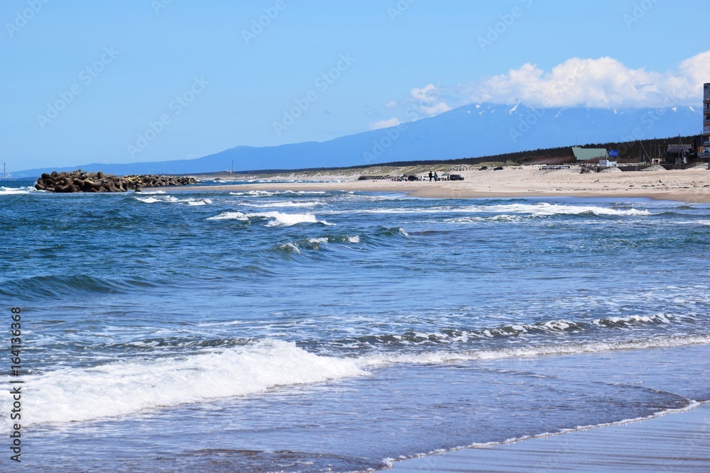 山形県庄内浜の荒波 山形県庄内浜の荒波