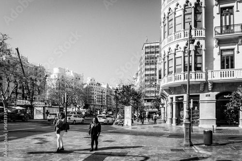 Fototapeta Naklejka Na Ścianę i Meble -  VALENCIA, SPAIN - March 10, 2017: street view of downtown valencia, is Spain's third largest metropolitan area, with a population ranging from 1.7 to 2.5 million.