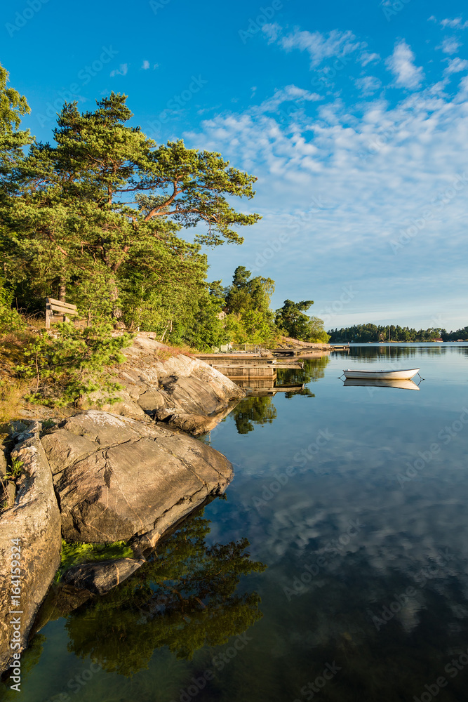 Schärengarten an der schwedischen Küste vor Stockholm Schärengarten an der schwedischen Küste vor Stockholm