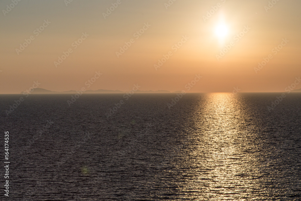 Obraz premium Tramonto su Ponza da Ventotene