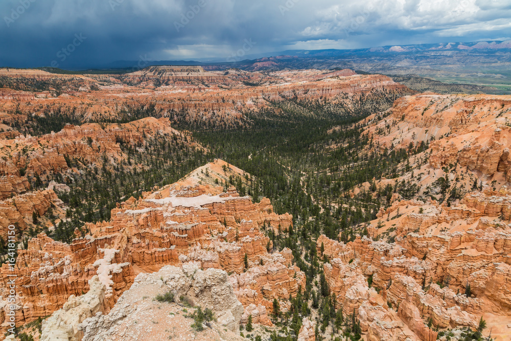 Storm approaching Bryce Canyon