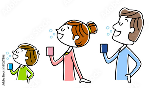 3人家族：うがい
