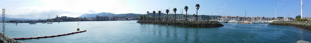 Vue panoramique au port d'Hendaye