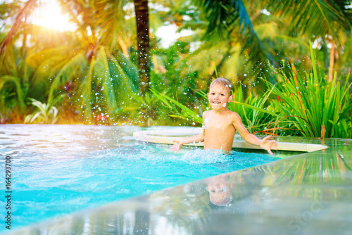Cute boy in the pool © Anna Om