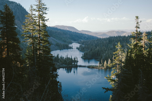Fototapeta Naklejka Na Ścianę i Meble -  Twin Lakes // Mammoth Lakes, CA