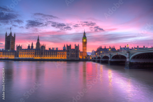 houses of Parliament in a pink sunset