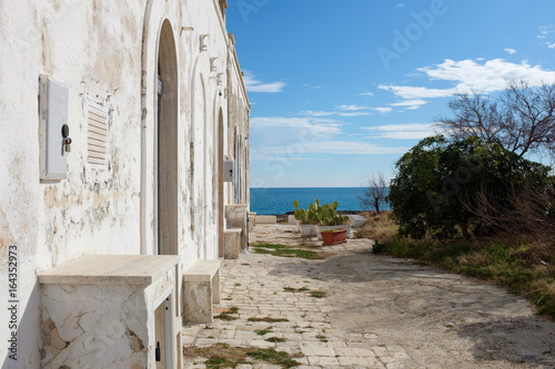 Typical Apulian house along the seacoast © effebi77
