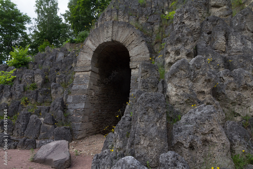Stone arch, Big Whim, Alexandrovsky Park, Tsarskoye Selo, Pushkin, Russia